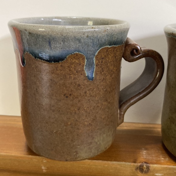 Set of 2 handmade pottery coffee tea mugs - Picture 10 of 12
